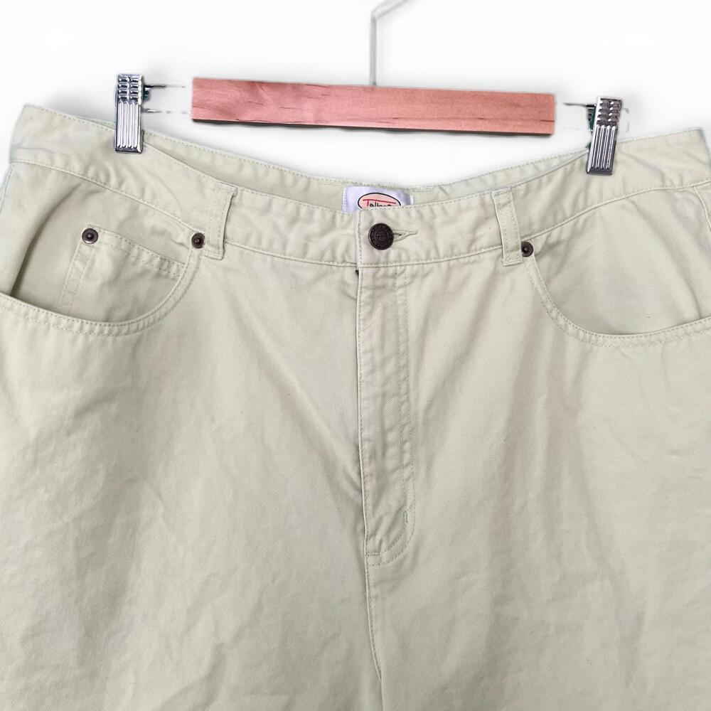 Talbots Women's Green Cotton Shorts Size 18 - Picture 2 of 4